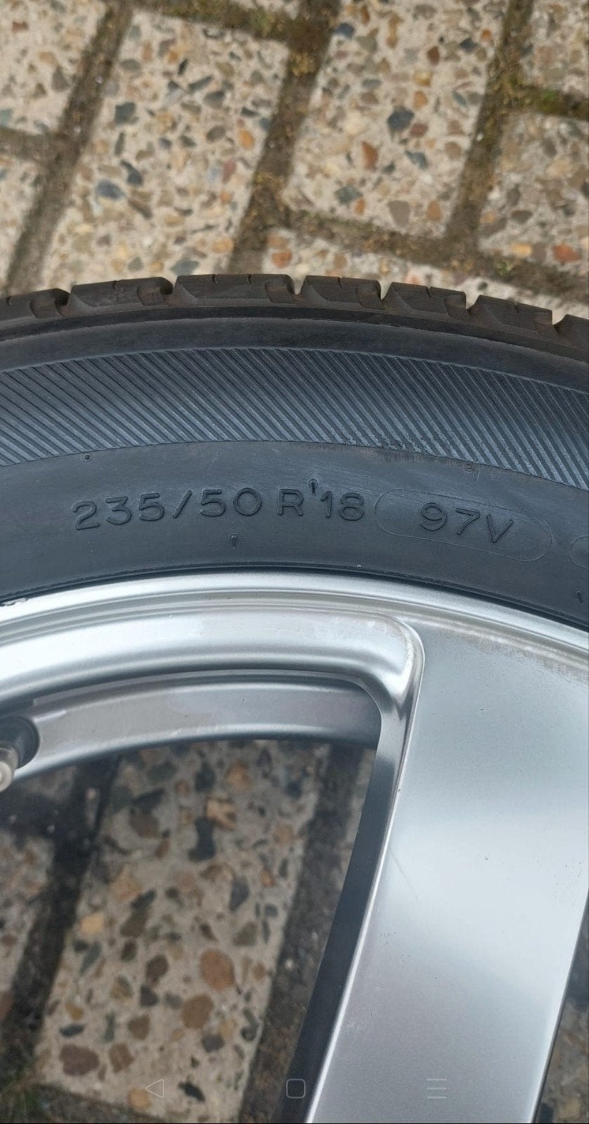 Autobanden en Velgen Mitsubishi Michelin  235/50 R'18 97V, Auto-onderdelen, Ophalen, 18 inch, Nieuw, Band(en)