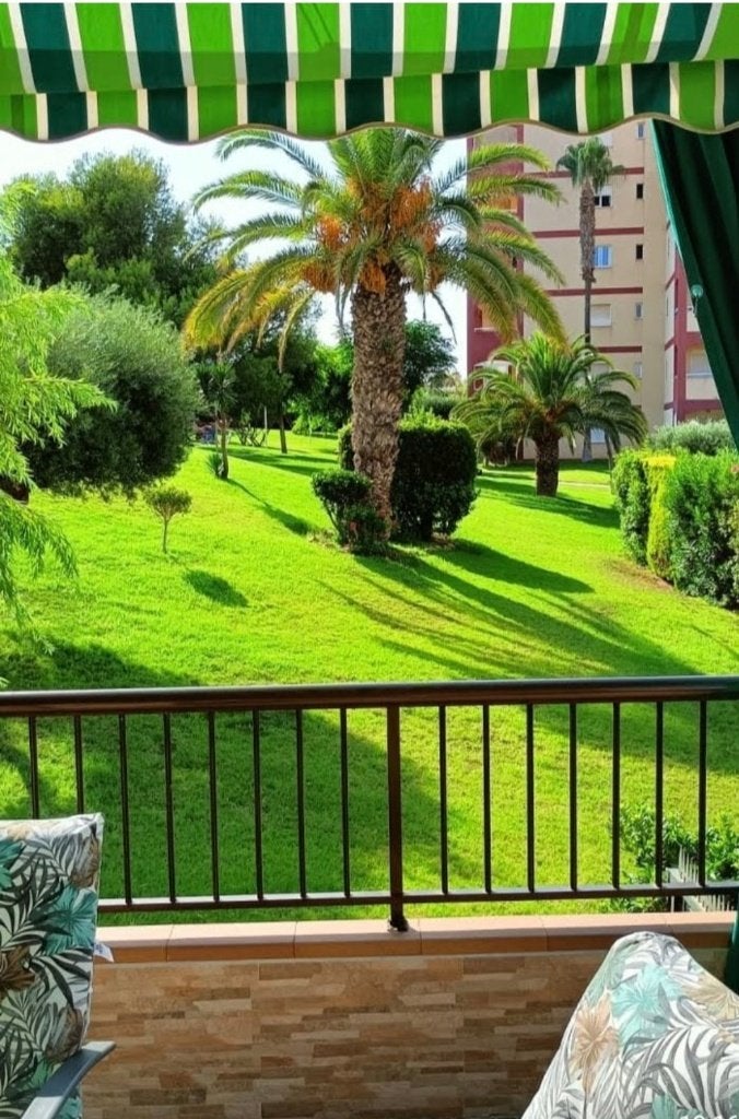 Torrevieja: Prachtig uitzicht - sept + oktober beschikbaar, Vakantie, 5 personen, 2 slaapkamers, Costa Blanca, Appartement