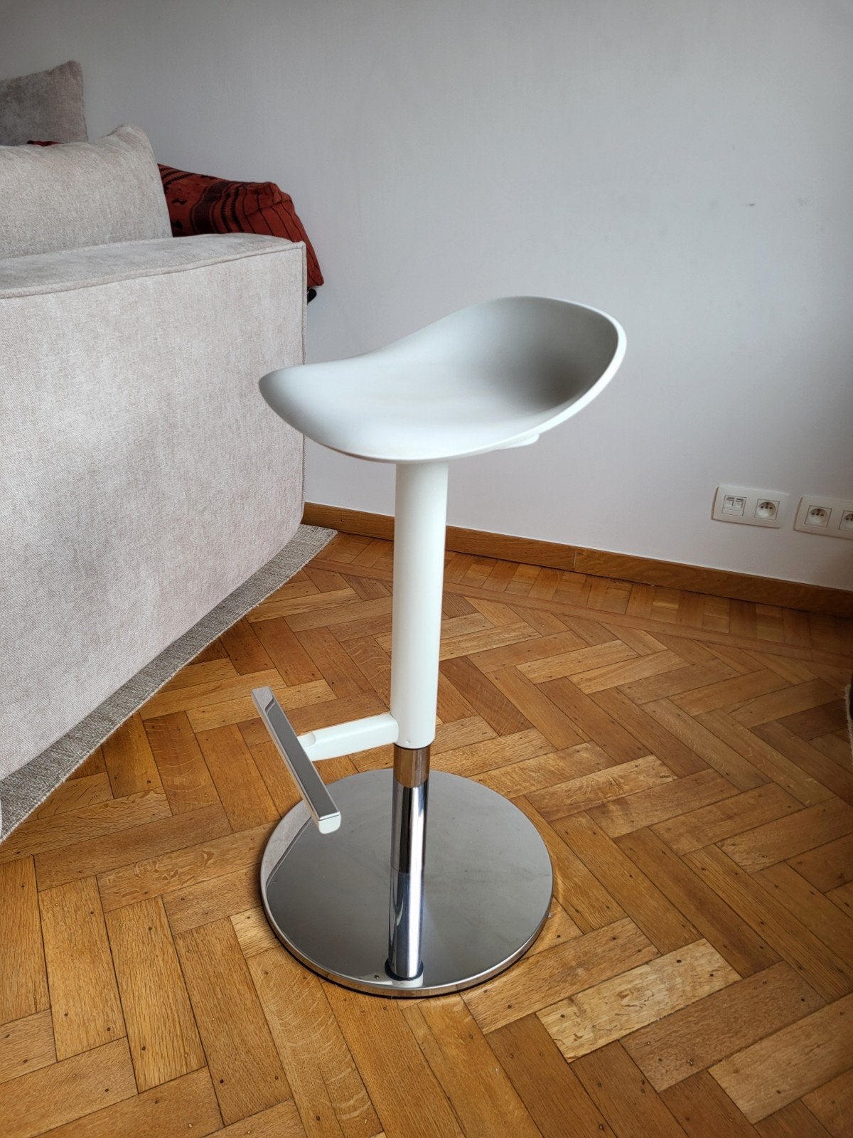 4x JANINGE Tabouret Bar Stool, Maison & Meubles, Tabourets de bar, Utilisé, 60 à 90 cm, Métal, 4 tabourets, Réglable en hauteur