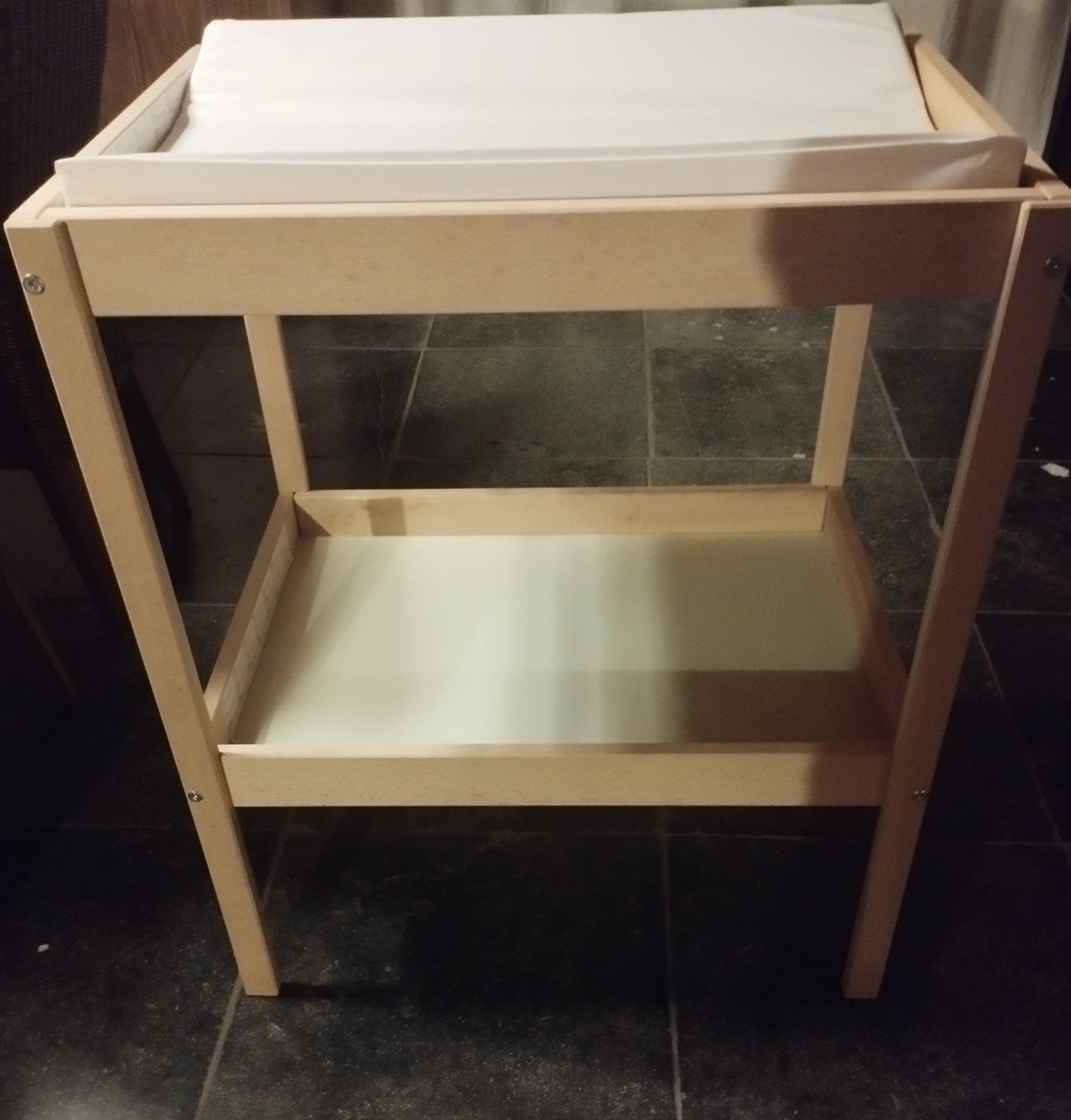 Table à langer en hêtre blanc., Enfants & Bébés, Chambre d'enfant | Meubles Autre, Enlèvement, Table