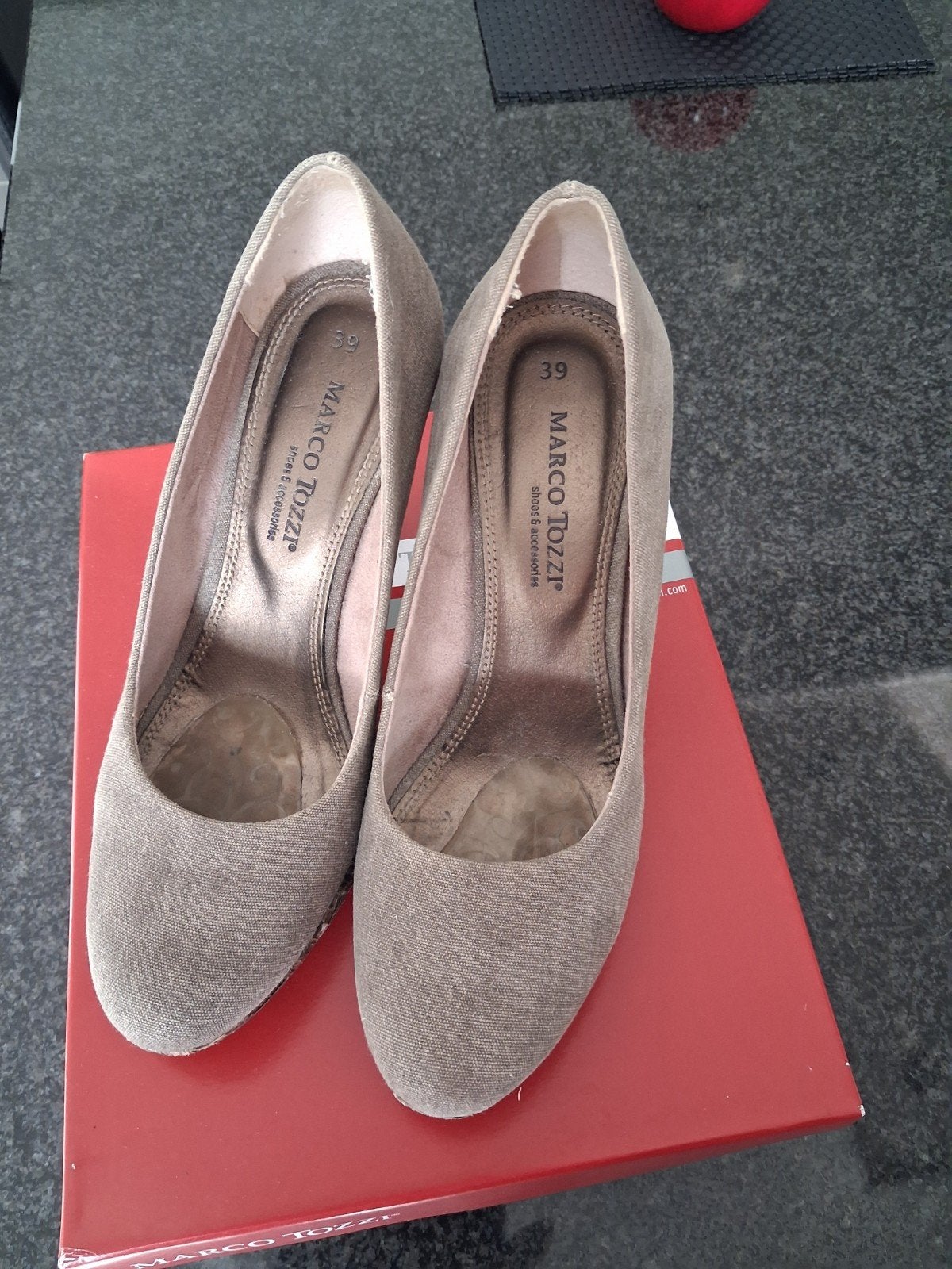 chaussures de Marco Tozzi, couleur kaki, Comme neuf, Brun, Enlèvement, Marco Tozzi