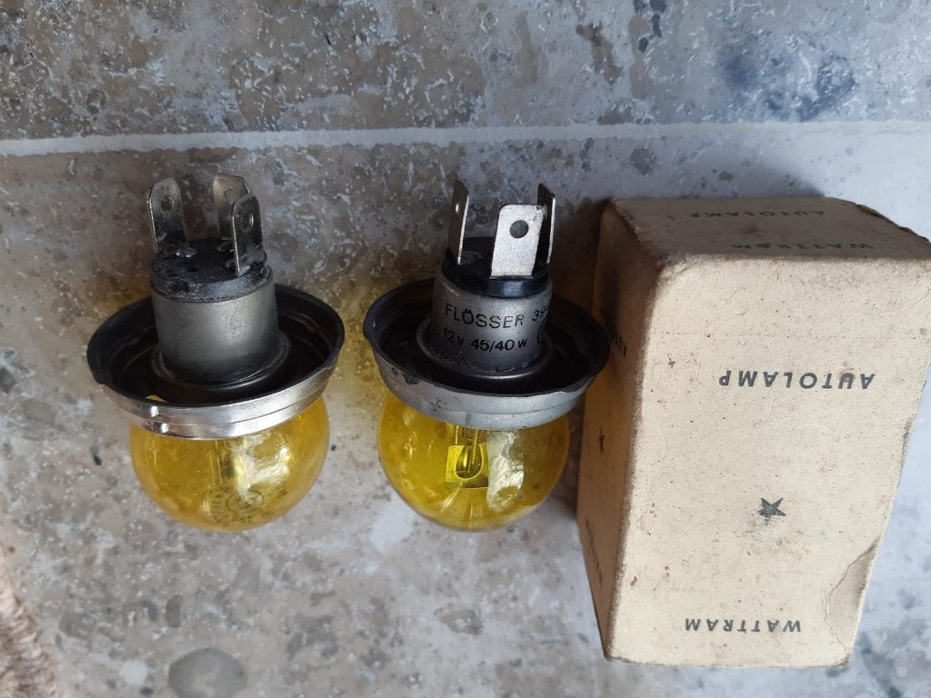 2 phares Oldtimer jaunes 12 V 45/40 W testés, Autos : Pièces & Accessoires, Enlèvement ou Envoi