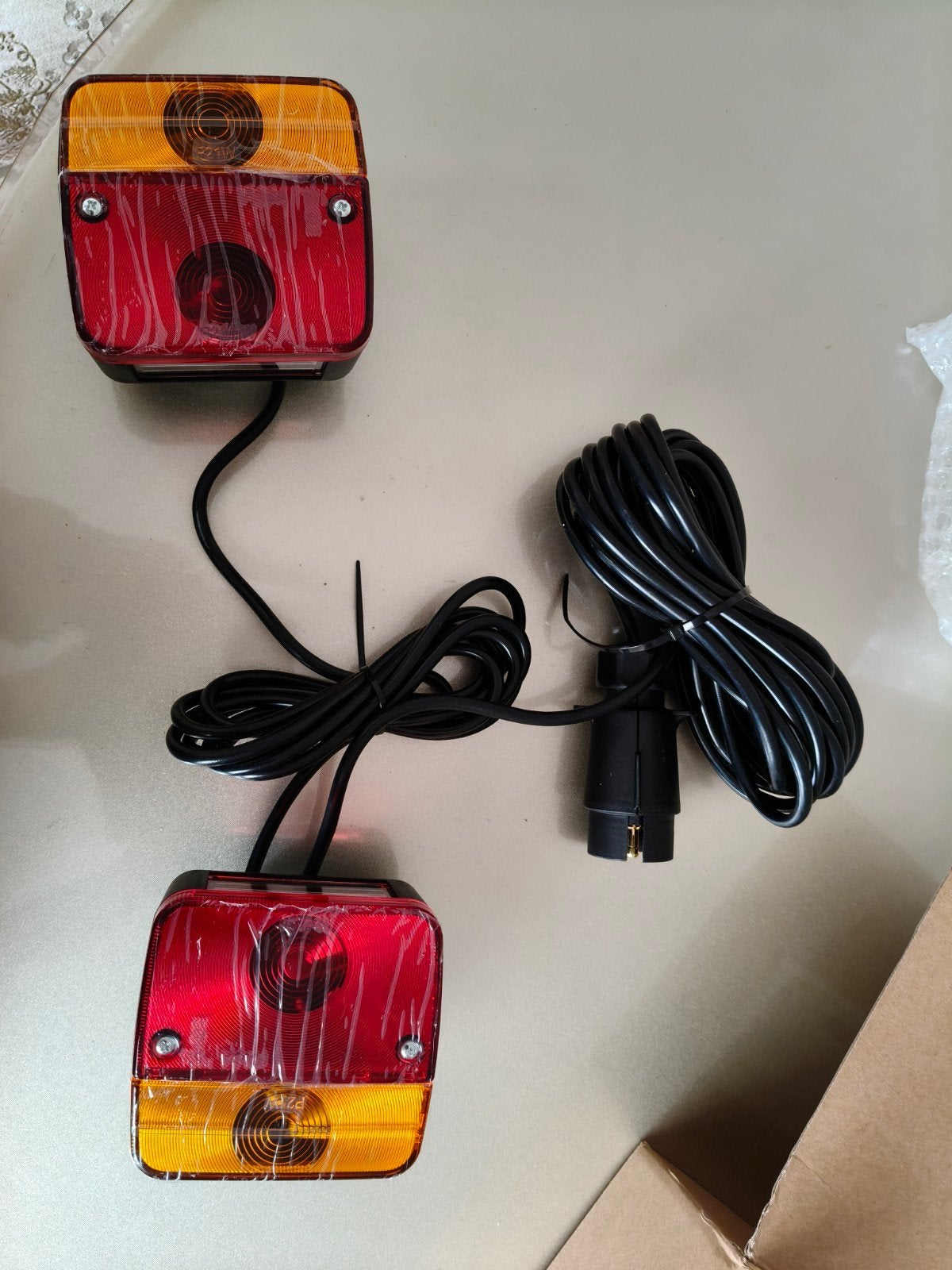Aanhangwagen achterlicht nieuw, Ophalen