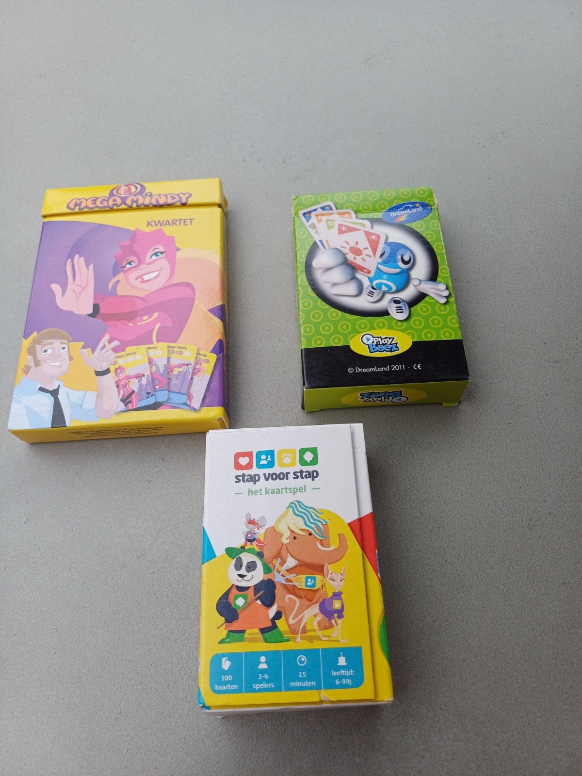 3 jeux pour enfants (Mega Mindy, Step by Step, Play Beez), Enlèvement, Neuf