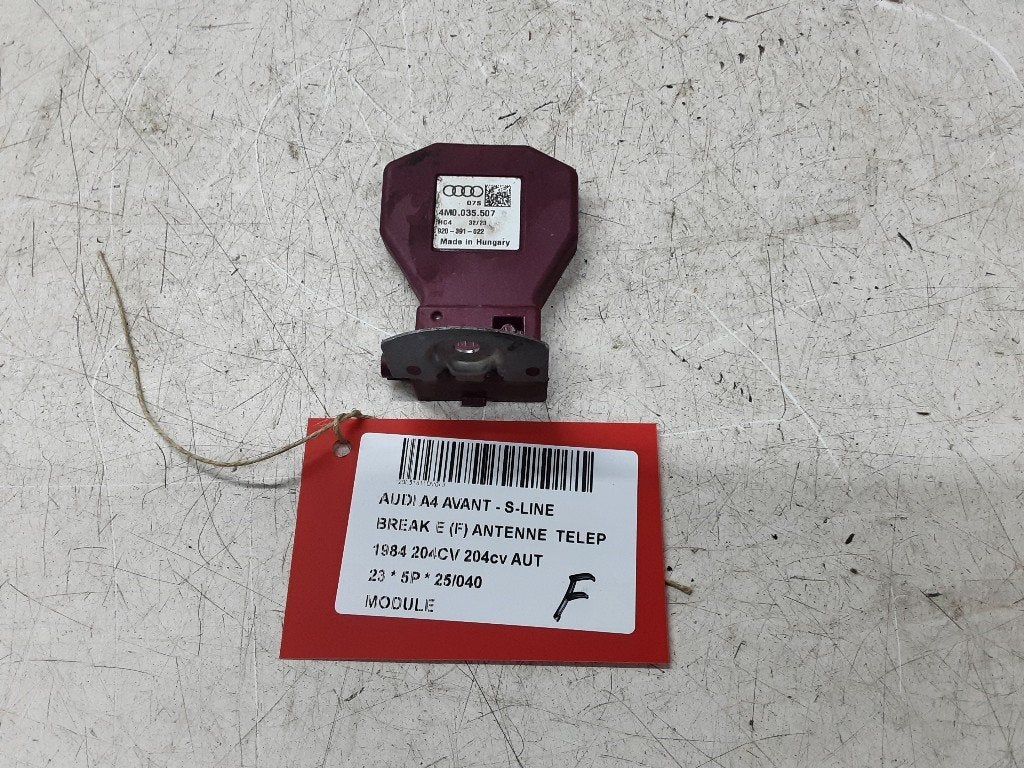 UNITE ELECTRONIQUE Audi A4 Avant (B9) (4M0035507), Auto-Union-Straße  1,
85057  Ingolstadt, DE, Info@audi.de, Audi, Utilisé