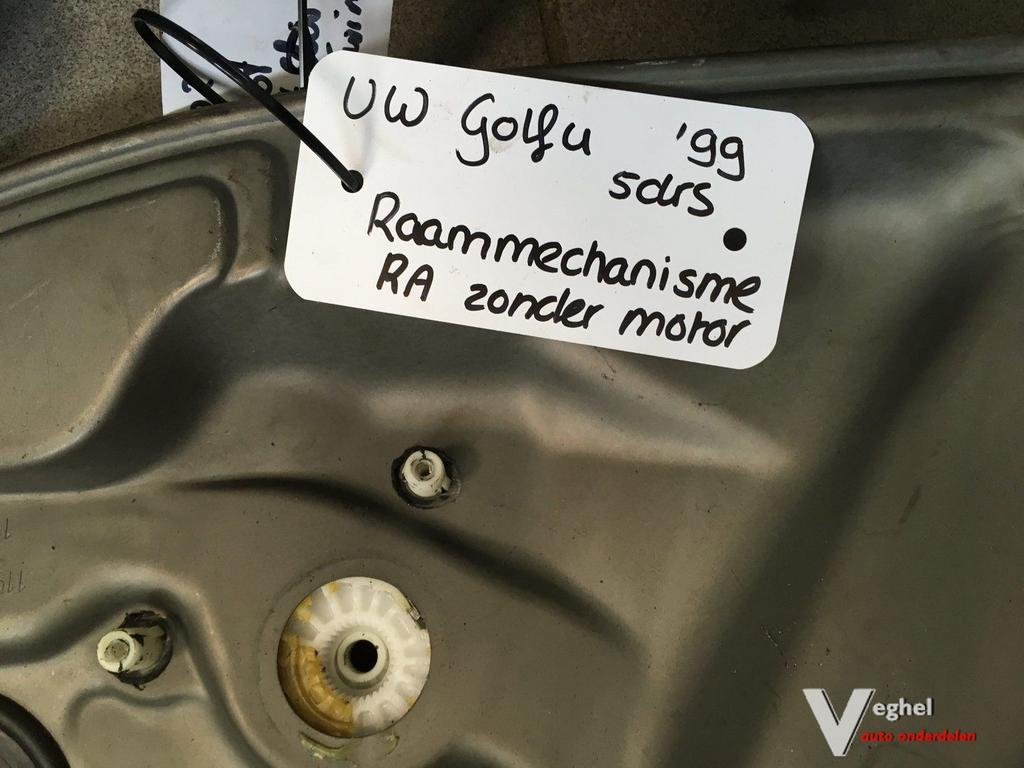 Golf 4 raammechanisme RA (zonder motor) bwjr 99, Auto-onderdelen, Ruiten en Toebehoren, Gebruikt, Ophalen of Verzenden