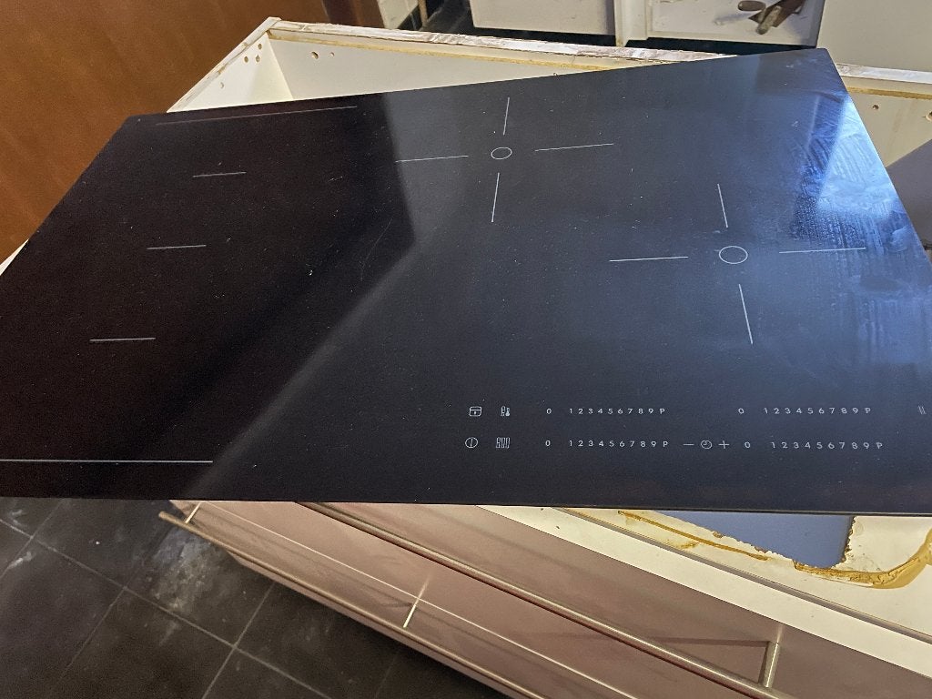 Inductie kookplaat, Electroménager, 4 zones de cuisson, Encastré, Enlèvement, Utilisé