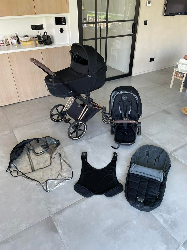 Cybex Priam 4 met reiswieg en toebehoren. Topstaat!!, Ophalen, Zo goed als nieuw