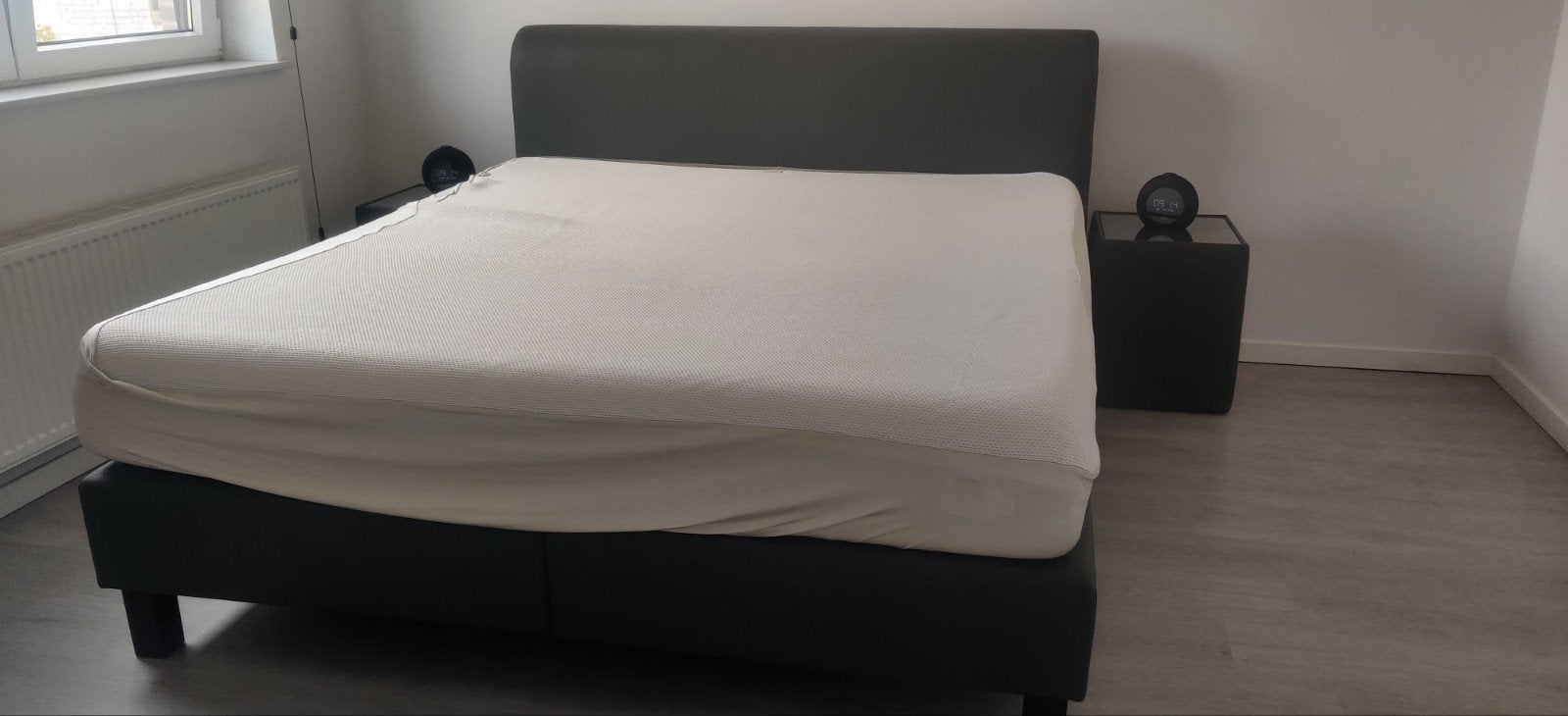 box spring 180 op 200, Maison & Meubles, Brun, Enlèvement, Utilisé, 180 cm