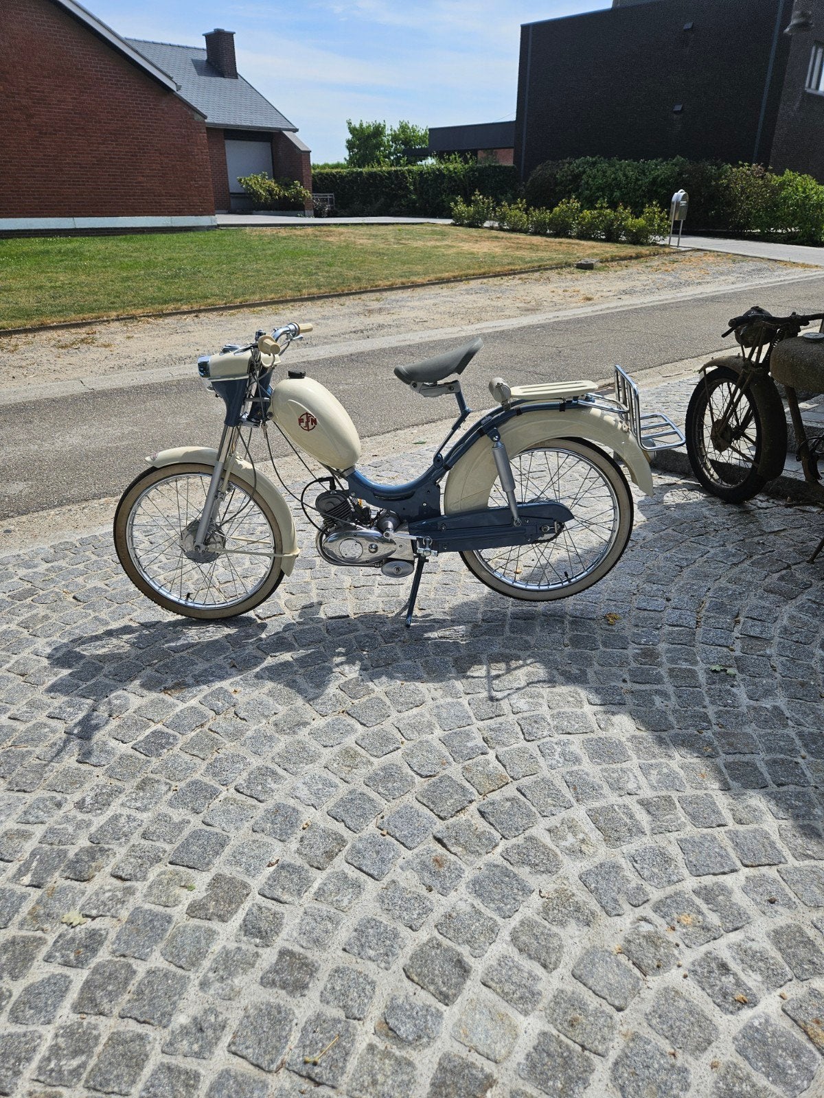 FN Utilitarian 50cc 2 V, Enlèvement