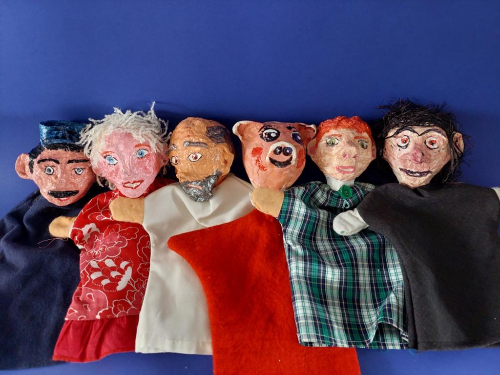 Set van 6 Handgemaakte Papier-Maché Handpoppen / Volkskunst, Antiek en Kunst, Antiek | Speelgoed, Ophalen of Verzenden