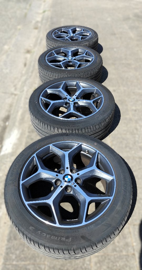 Jantes original BMW 18 pouce avec pneus, Autos : Pièces & Accessoires, Pneus et Jantes, Véhicule de tourisme, Pneus été, 18 pouces