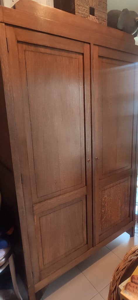 kast, Enlèvement