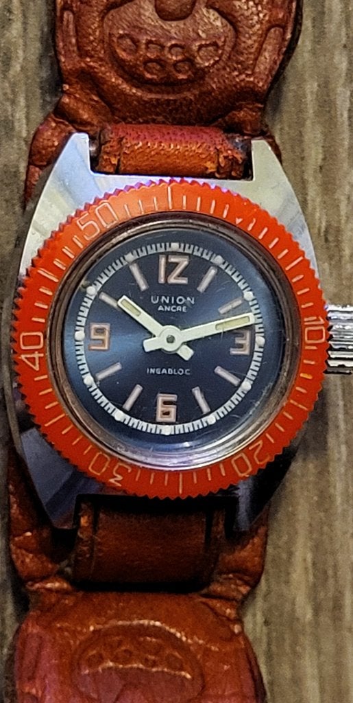 Vintage horloge, Bijoux, Sacs & Beauté, Montres | Anciennes | Antiquités, Montre-bracelet, 1930 à 1960, Acier, Enlèvement