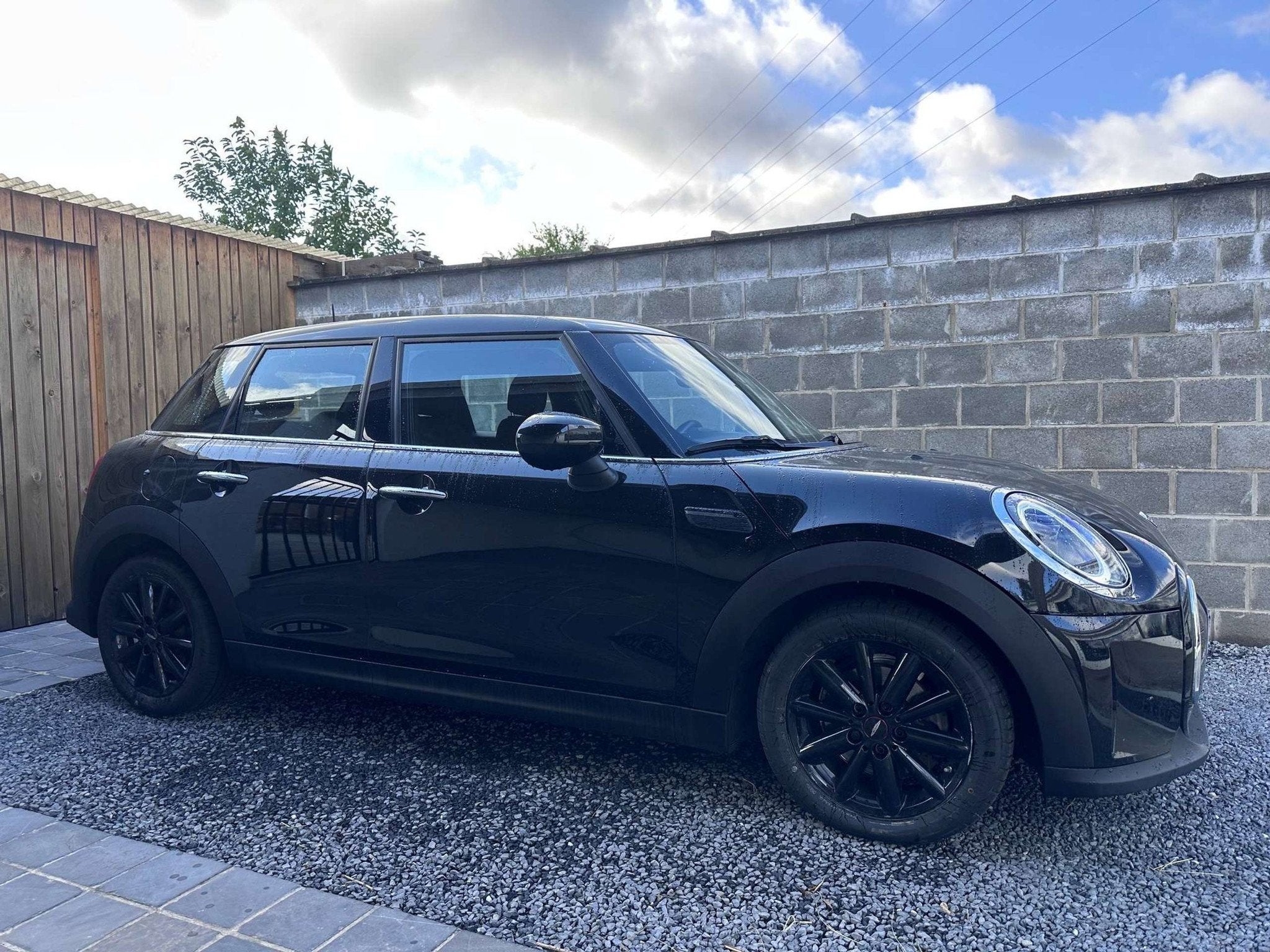 MINI Cooper 1.5A Led Navigatie BT Pdc Carplay Slechts 69000k, Entreprise, Noir, 5 portes, Automatique