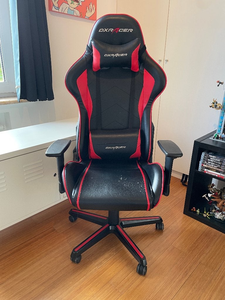 Chaise gaming DXRacer noire et rouge, Maison & Meubles, Enlèvement, Utilisé, Ergonomique, Chaise de bureau