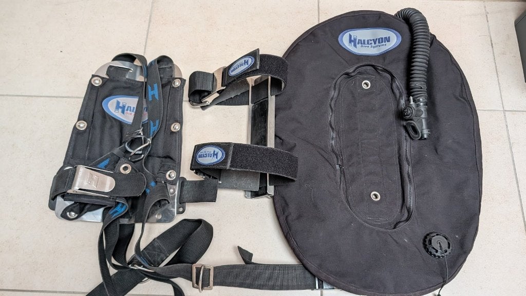 halcyon eclipse 40, Enlèvement, Comme neuf, Gilet de stabilisation