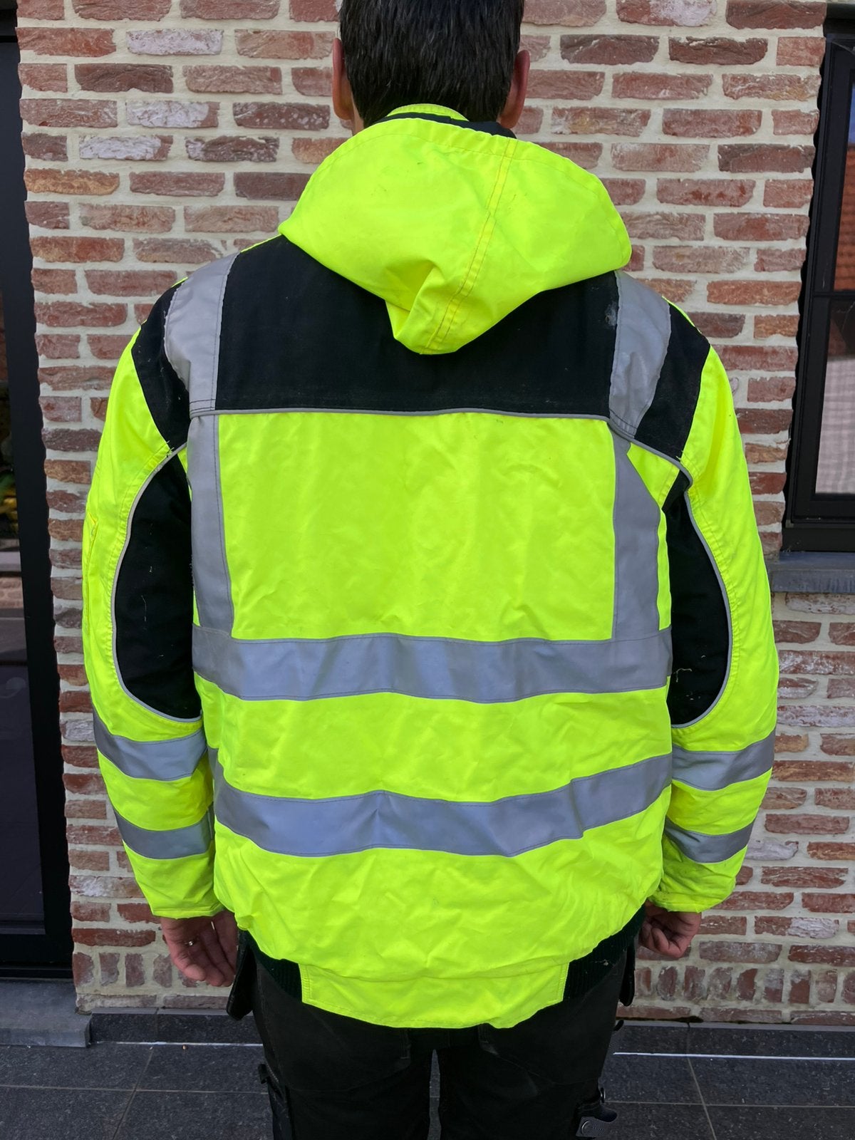 Veiligheidsjas egbert strauss, Ophalen, Zo goed als nieuw