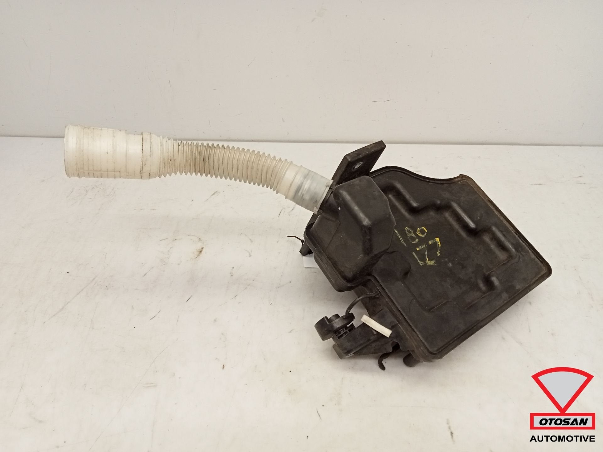 R servoir de liquide de pare-brise pour VW Polo 6R 6C Audi A, Autos : Pièces & Accessoires, Volkswagen, Volkswagen AG, Vw@volkswagen.de