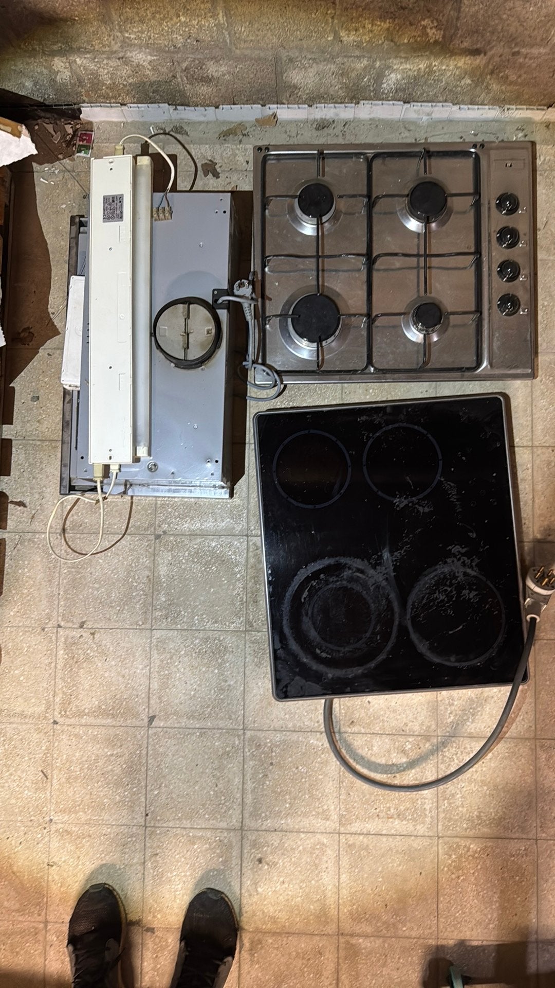Table de cuisson electrique - gaz - hotte ( fonctionnel ), Electroménager, Enlèvement, Utilisé, Gaz, 4 zones de cuisson