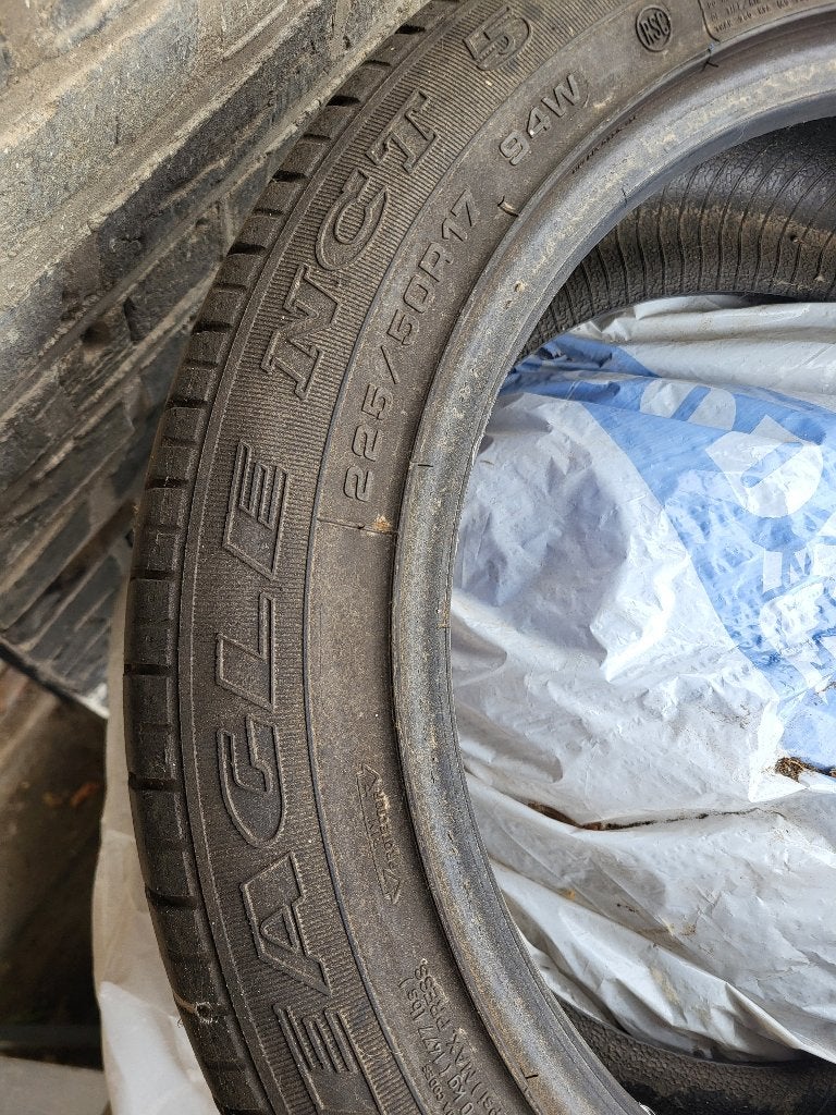 Set van 4 zomerbanden, Auto-onderdelen, Banden en Velgen, Ophalen, Gebruikt, 17 inch, Band(en)