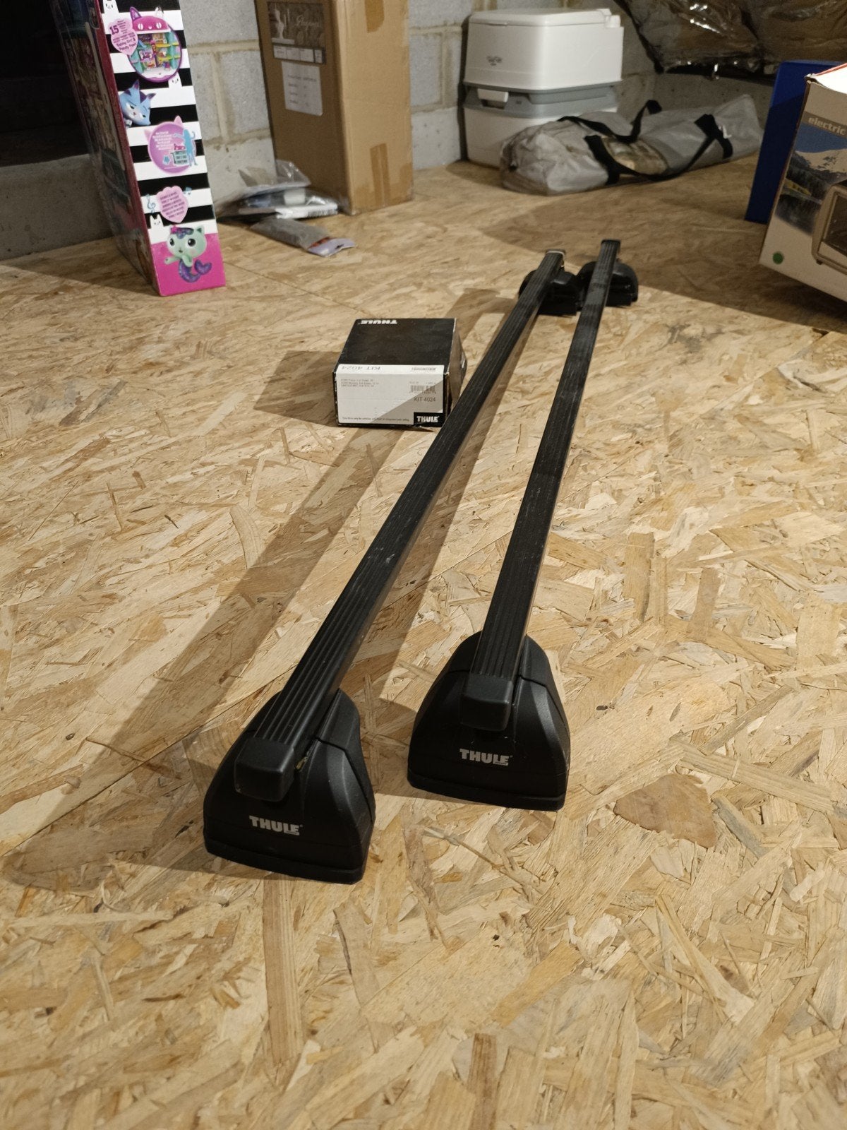 Dakdragers Thule squarebar Ford focus mk3 2010-2018, Auto diversen, Dakdragers, Ophalen