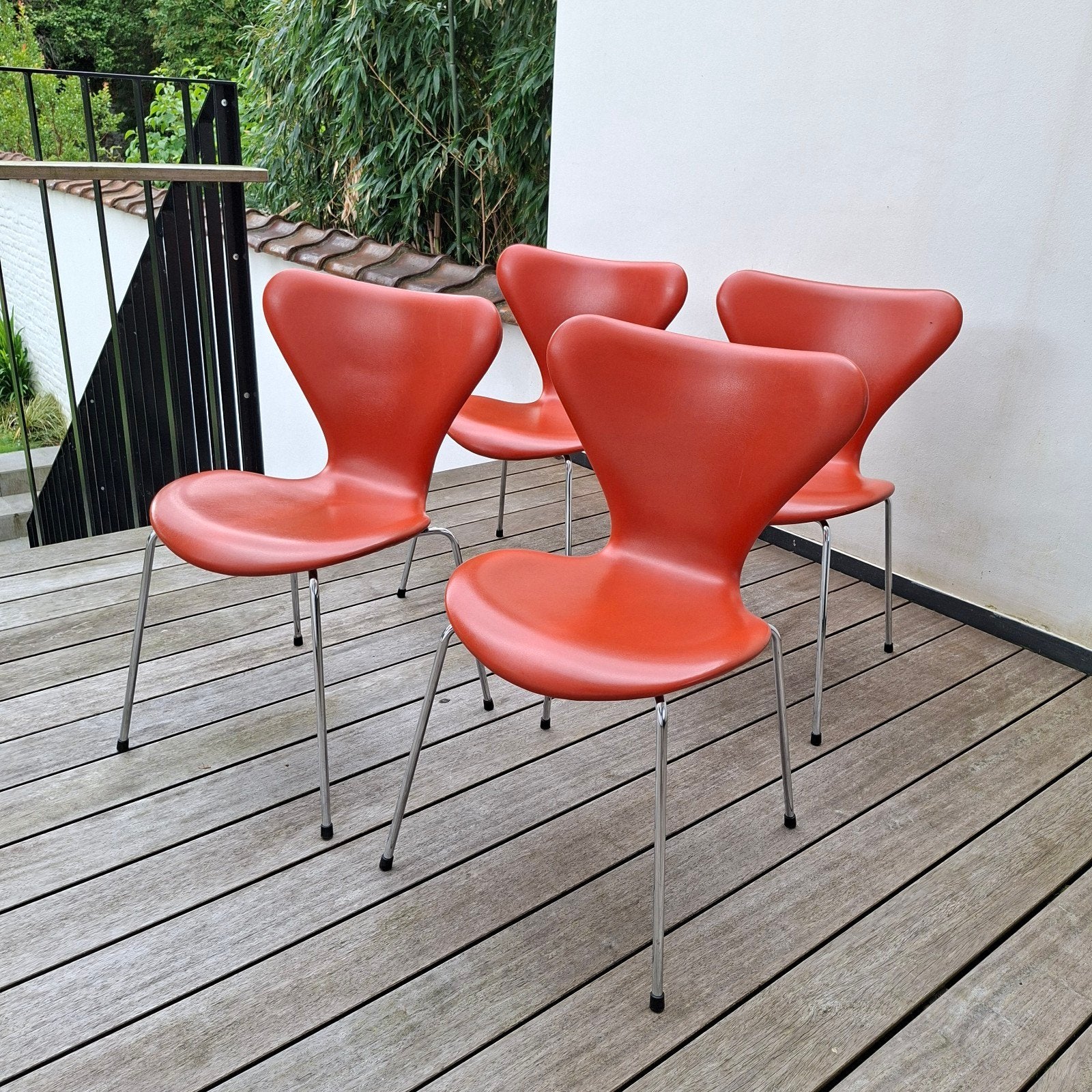 4 chaises série 7 Arne Jacobsen édition Fritz Hansen 1986, Maison & Meubles, Chaises, Une, Cuir, Enlèvement