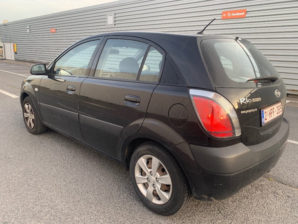 Kia Rio - 2009 benzine, Autos, Achat, Entretenue par le concessionnaire, Particulier, Rio