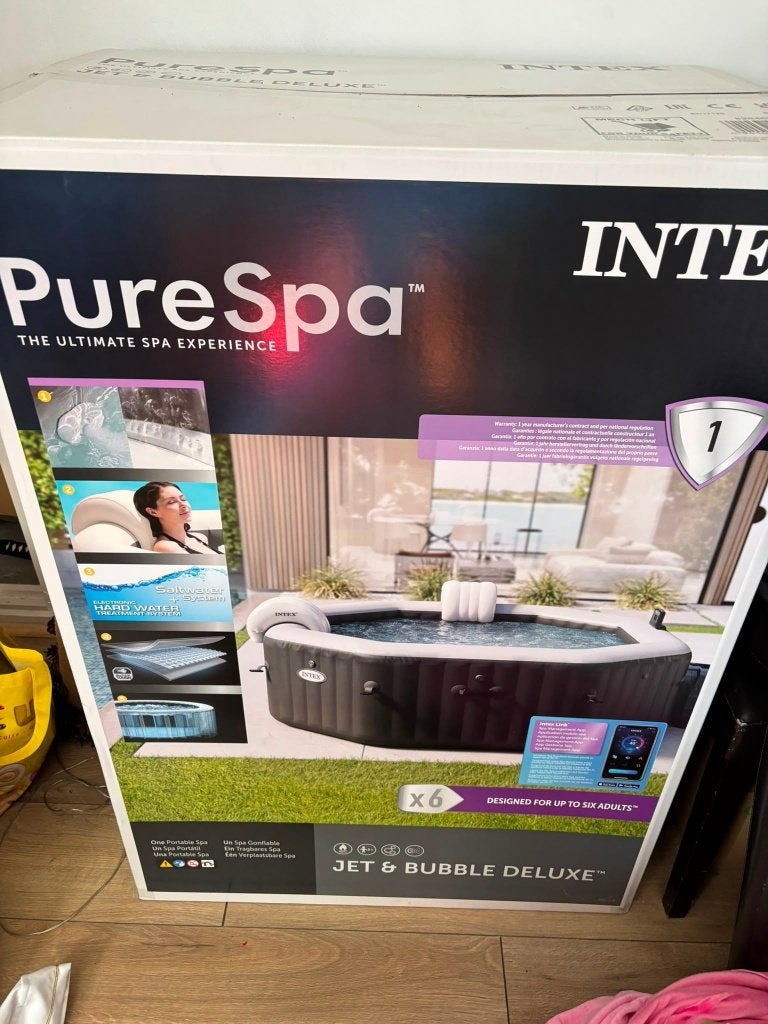 Jacuzzi intex, Tuin en Terras, Bubbelbaden en Hottubs, Gebruikt, Opblaasbaar, Afdekzeil, Pomp, Ophalen