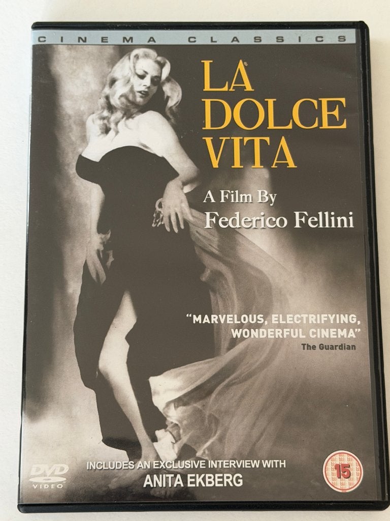 Frederico Fellini - La Dolce Vita (Import DVD), CD & DVD, DVD | Classiques, Enlèvement ou Envoi, Drame, À partir de 16 ans, Utilisé