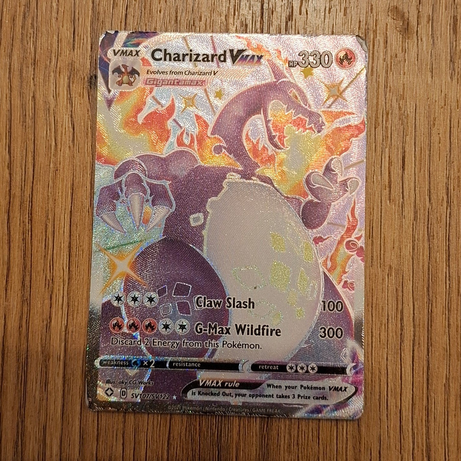 Charizard VMAX Shiny (Shining Fates) SV107/SV122., Ophalen of Verzenden, Zo goed als nieuw, Losse kaart, Foil