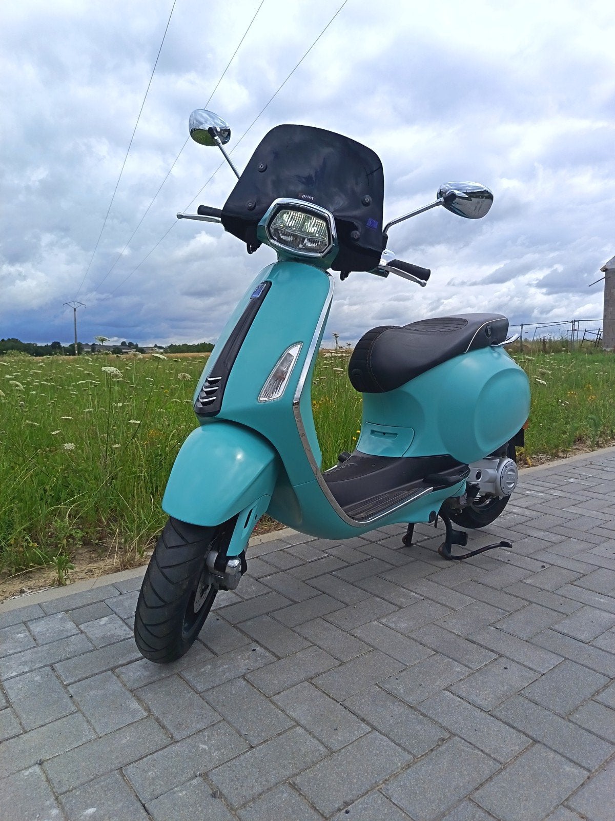 Vespa 25km/h 5400km als nieuw voor 2250 euro of caravan, Ophalen of Verzenden