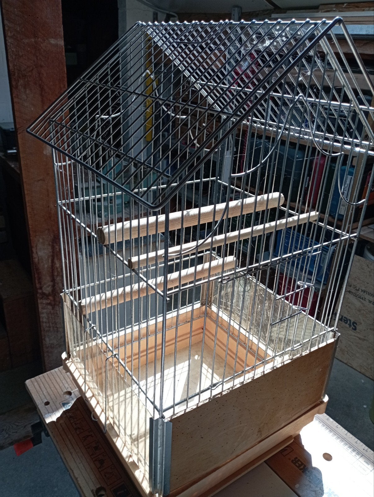 Papegaaikooi, Enlèvement, Utilisé, Métal, Cage à oiseaux