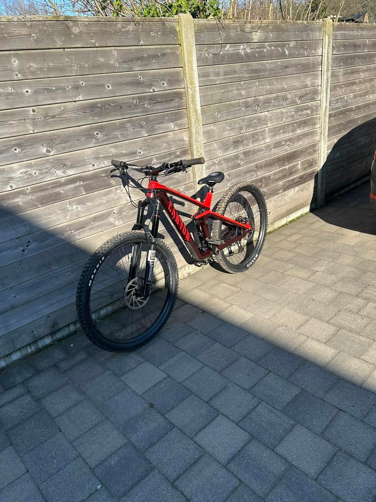 Custom Canyon strive maat M/L, Fietsen en Brommers, Ophalen, Zo goed als nieuw