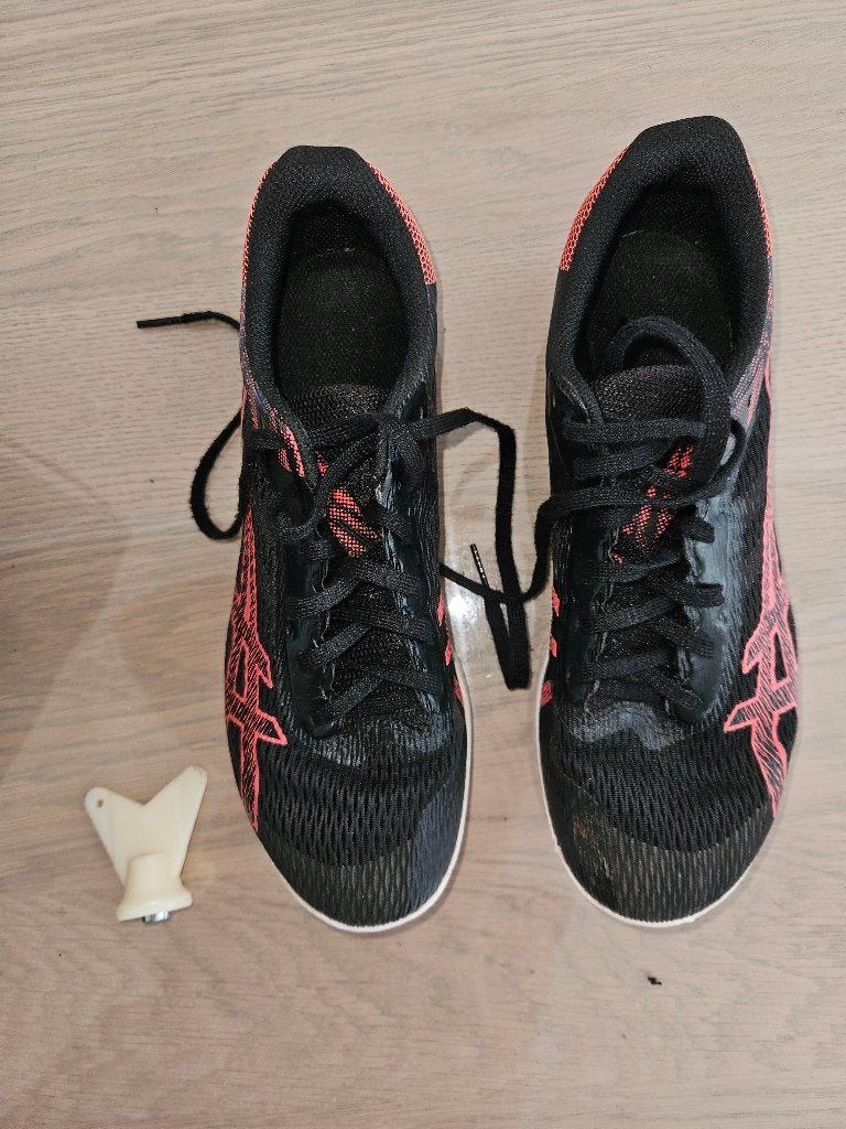 Spikes asics resurgence maat 39, Sport en Fitness, Loopsport en Atletiek, Ophalen, Hardlopen, Spikes, Asics