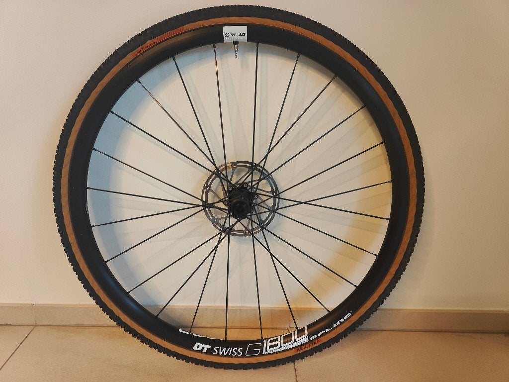 Voorwiel gravelfiets DT Swiss G1800, Vélos & Vélomoteurs, Neuf, Enlèvement ou Envoi, Aluminium, DT Swiss G1800