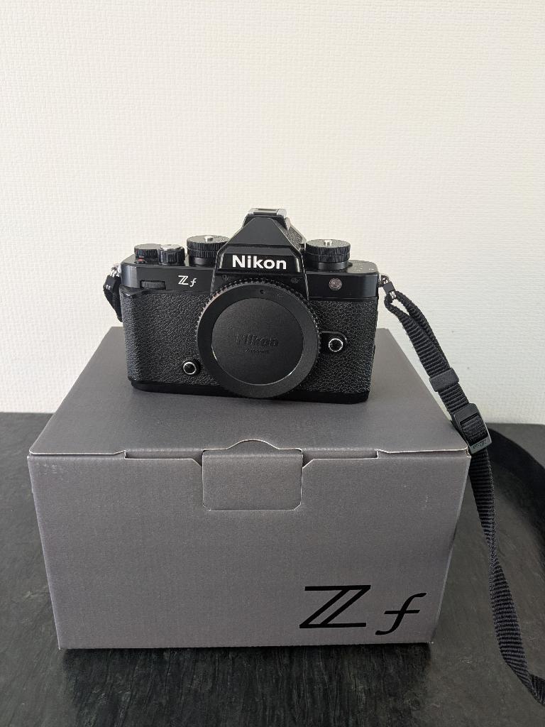 Nikon Z f systeemcamera, Compact, Enlèvement, Utilisé, 24 Mégapixel