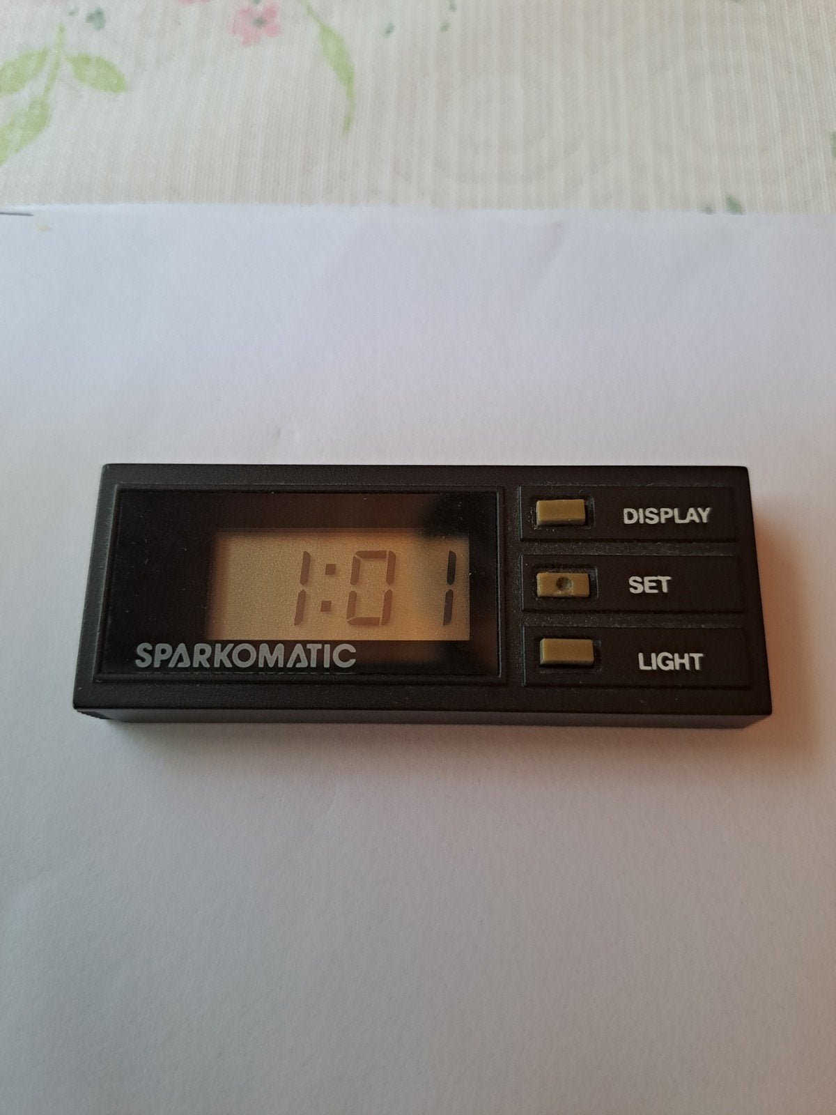 Vintage Sparkomatic Digitale Autoklok (Jaren 80) Dashboard, Auto-onderdelen, Ophalen of Verzenden, Gebruikt, Opel