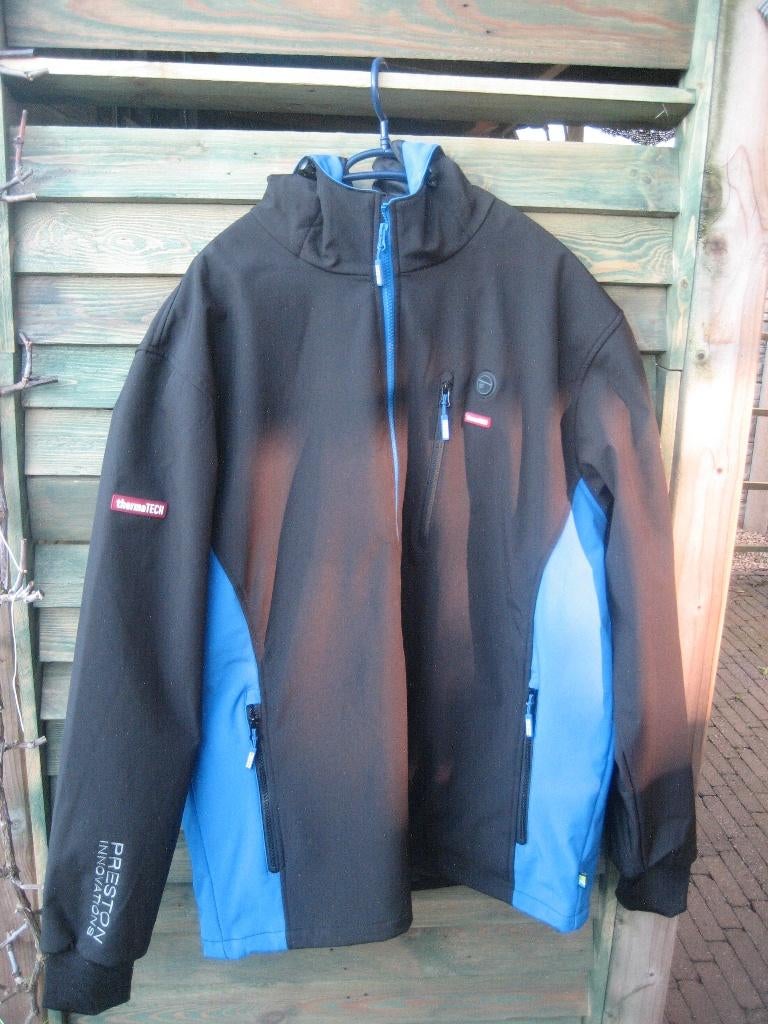 Preston therma heated tech vest xxl, Watersport en Boten, Hengelsport | Algemeen, Ophalen, Nieuw, Kleding