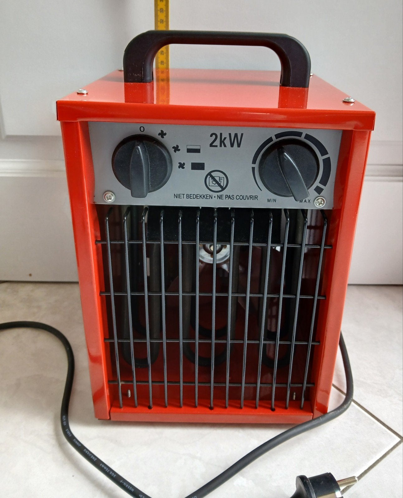 Elektrisch verwarmelement / werkplaatskachel, Ophalen, Zo goed als nieuw, Radiator