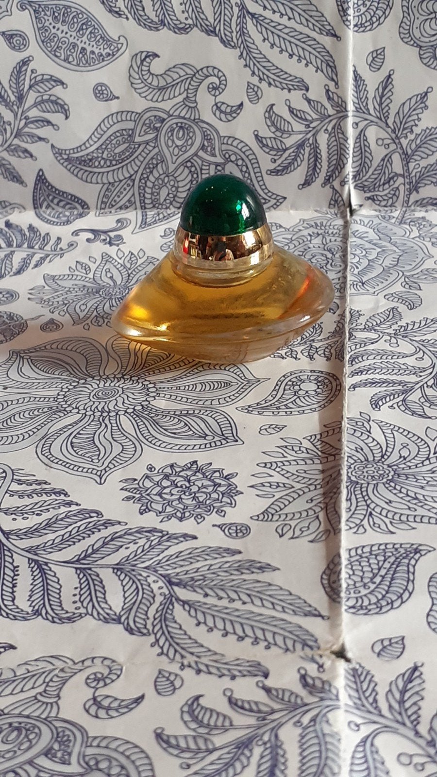 miniature de parfum pleine sans boite, Collections, Enlèvement ou Envoi, Comme neuf, Miniature, Plein