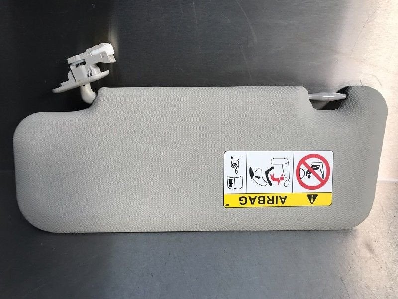 ZONNEKLEP Mazda 3 (BM / BN) (01-2013/05-2019), Gebruikt, Dhr. M. Roggen, Mazda, Marinus@Japoto.nl