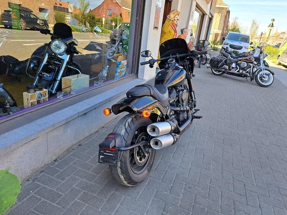 Harley FXFBS Fatbob 2022 - 6382 km, Tourisme, Entreprise, 2 cylindres, Plus de 35 kW