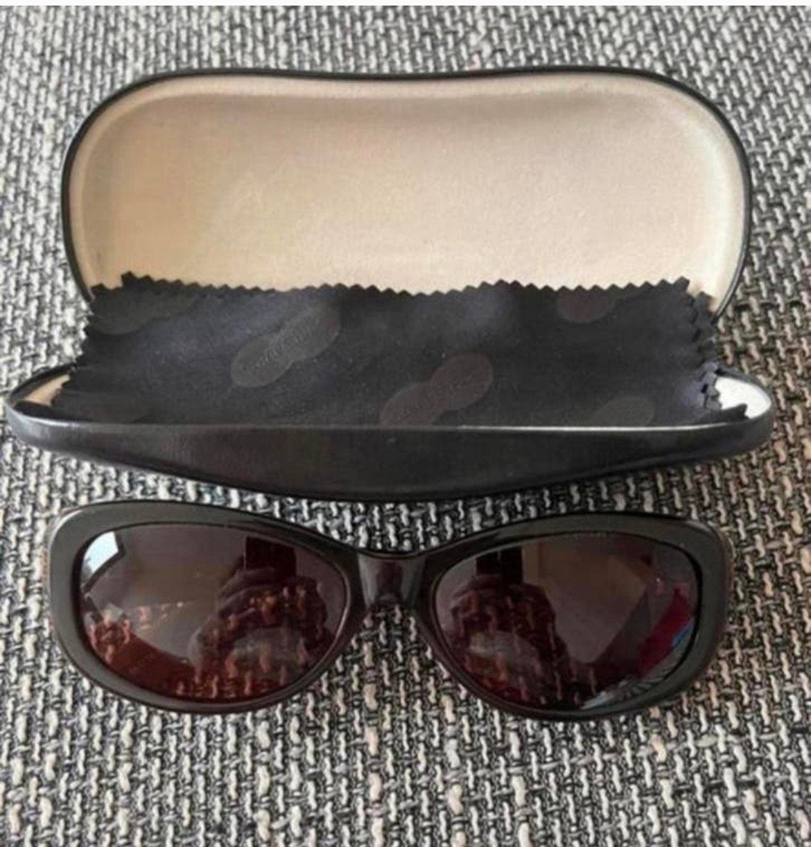 Lunettes de soleil Specsaver avec boîte de correction 2.5-3, Enlèvement ou Envoi, Utilisé, Lunettes de soleil