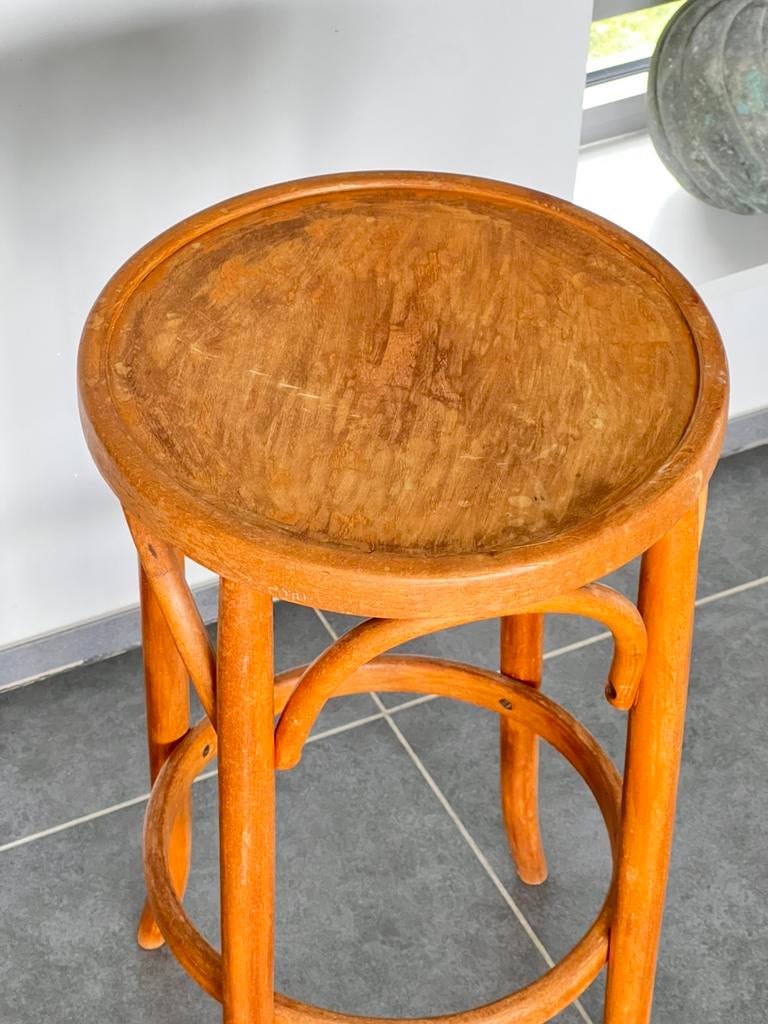 Tabouret de bar ancien style Thonet en bois courbé., Enlèvement, Comme neuf, Bois
