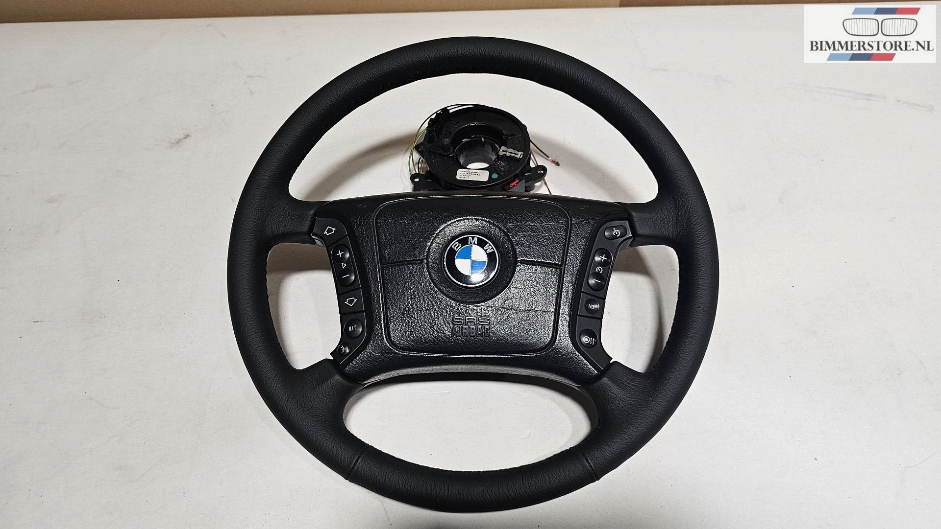 Siège en cuir avec chauffage - E38 E39 Facelift  -  1095799, -, Utilisé, -, Enlèvement ou Envoi