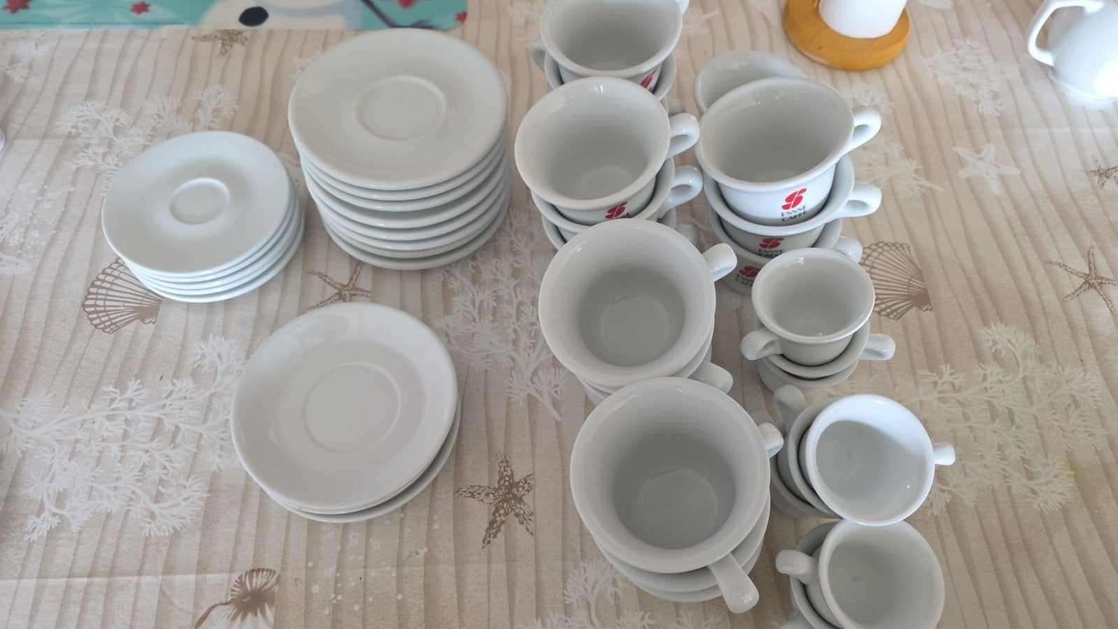 Lot de tasses à expresso ESSSE CAFFÈ., Antiquités & Art, Enlèvement ou Envoi