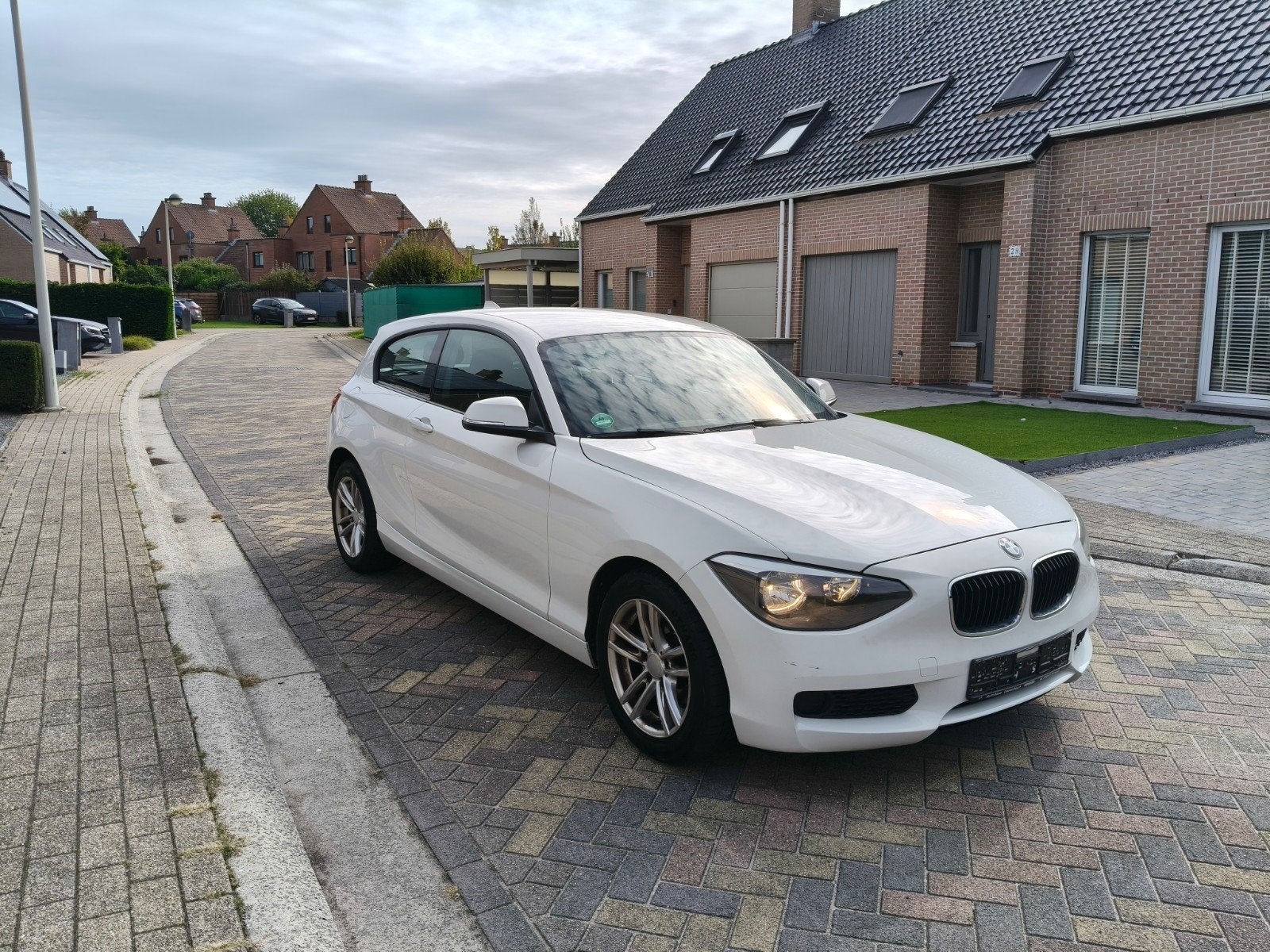 BMW 116i benzine 10/2013 Gekeurd v.v 2 jaar., Auto's, Particulier, Zetelverwarming, Te koop, Benzine
