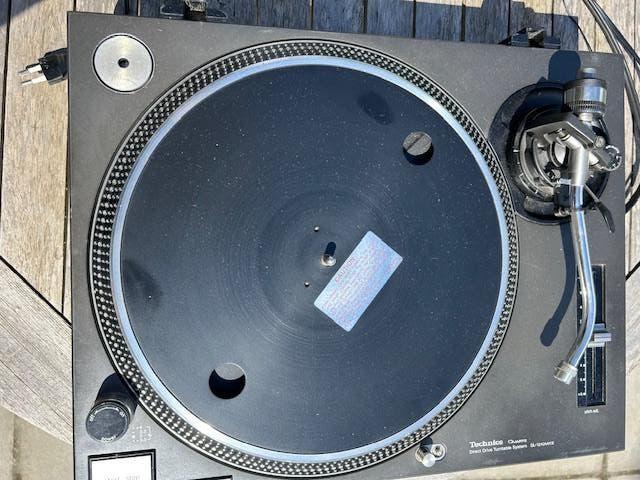 technics sl-1210MK2, Audio, Tv en Foto, Platenspelers, Gebruikt, Pitch-regelaar, Ophalen of Verzenden, Platenspeler