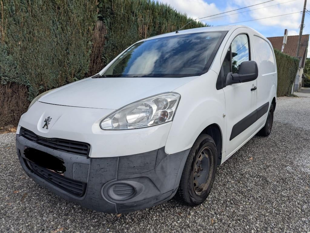 Peugeot Partner utilitaire (doit partir vite !!), Auto's, Bestelwagens en Lichte vracht, Particulier, Airconditioning, Elektrische ramen